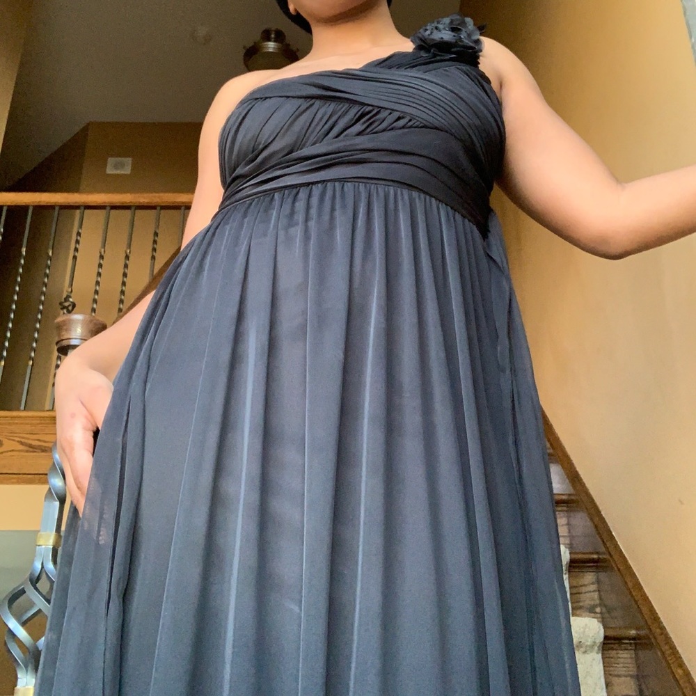 Prom dress - Picture 2 of 5